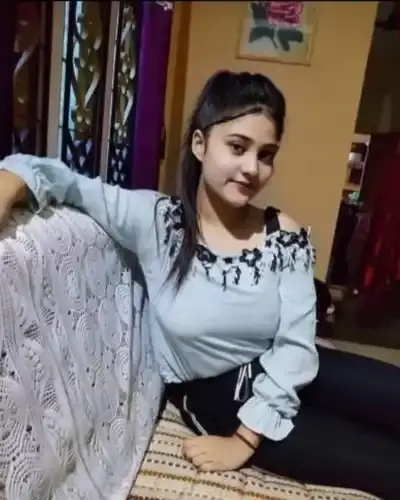 Call Girls Service in Patharia